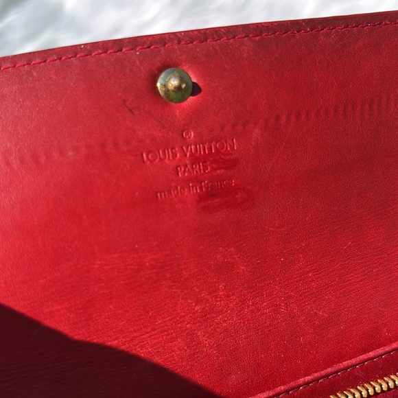 LV Louis Vuitton Cherry Red Vernis Long Wallet with LV Dust Bag - Picture 8 of 17
